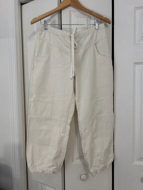 NWOT FP Movement by Free People Cream Ankle Cropped Jogger Jeans sz S